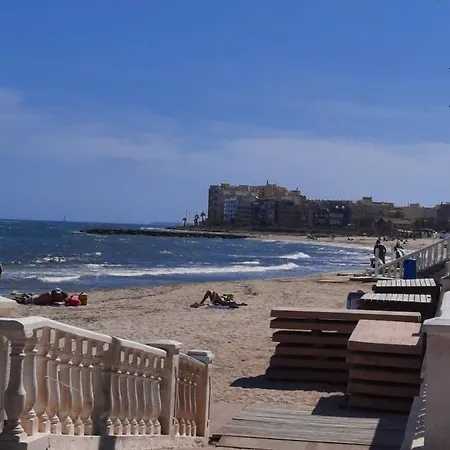 Διαμέρισμα Moderno Apartamento Familiar Junto Al Mar - Conejito Τορεβιέχα